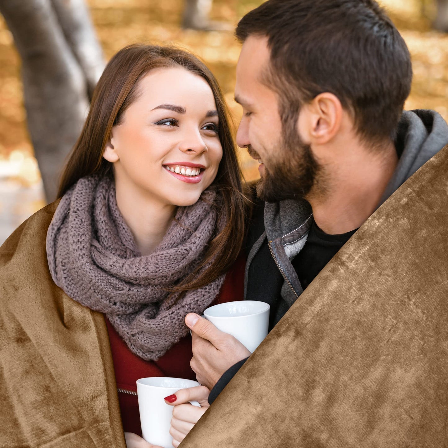 Waterproof Love Blanket for Couples, Spill-Proof and Leak-Proof Blanket for Parents, and Dog Owners (Beige/Dark Navy Blue)