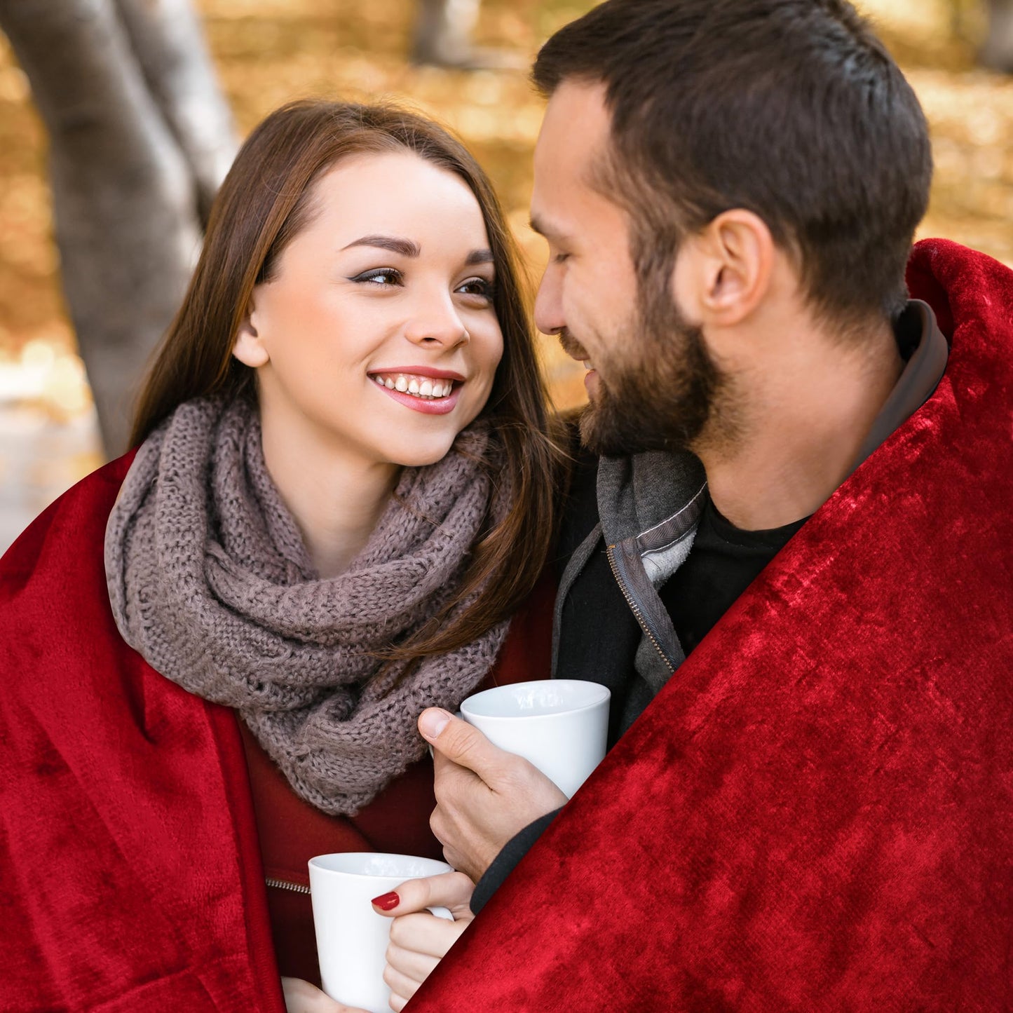 Reversible Waterproof Blanket Cozy Love Blanket Ideal for Couples, Families, and Dog Owners (Red & Black)